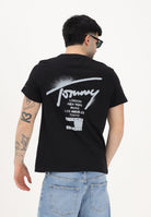 TOMMY JEANS T-shirt a manica corta nera da uomo con stampa logo fronte e retro DM0DM22553 BDS TOMMY JEANS 