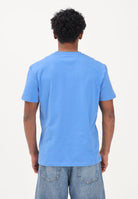 TOMMY JEANS T-shirt a manica corta Flag Badge azzurra da uomo DM0DM22645 C38 TOMMY JEANS 