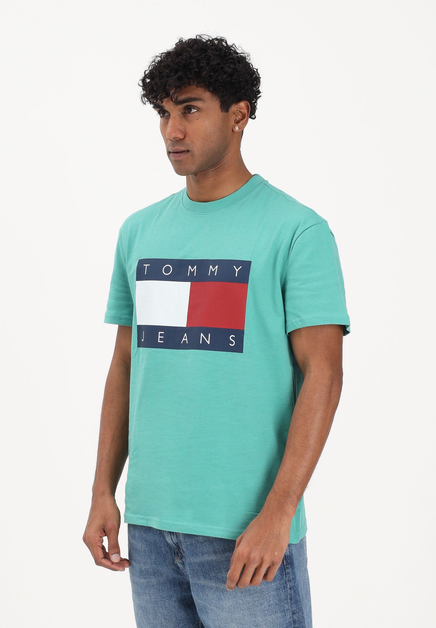 TOMMY JEANS T-shirt a manica corta Flag Badge verde da uomo DM0DM22645 L5Y TOMMY JEANS 