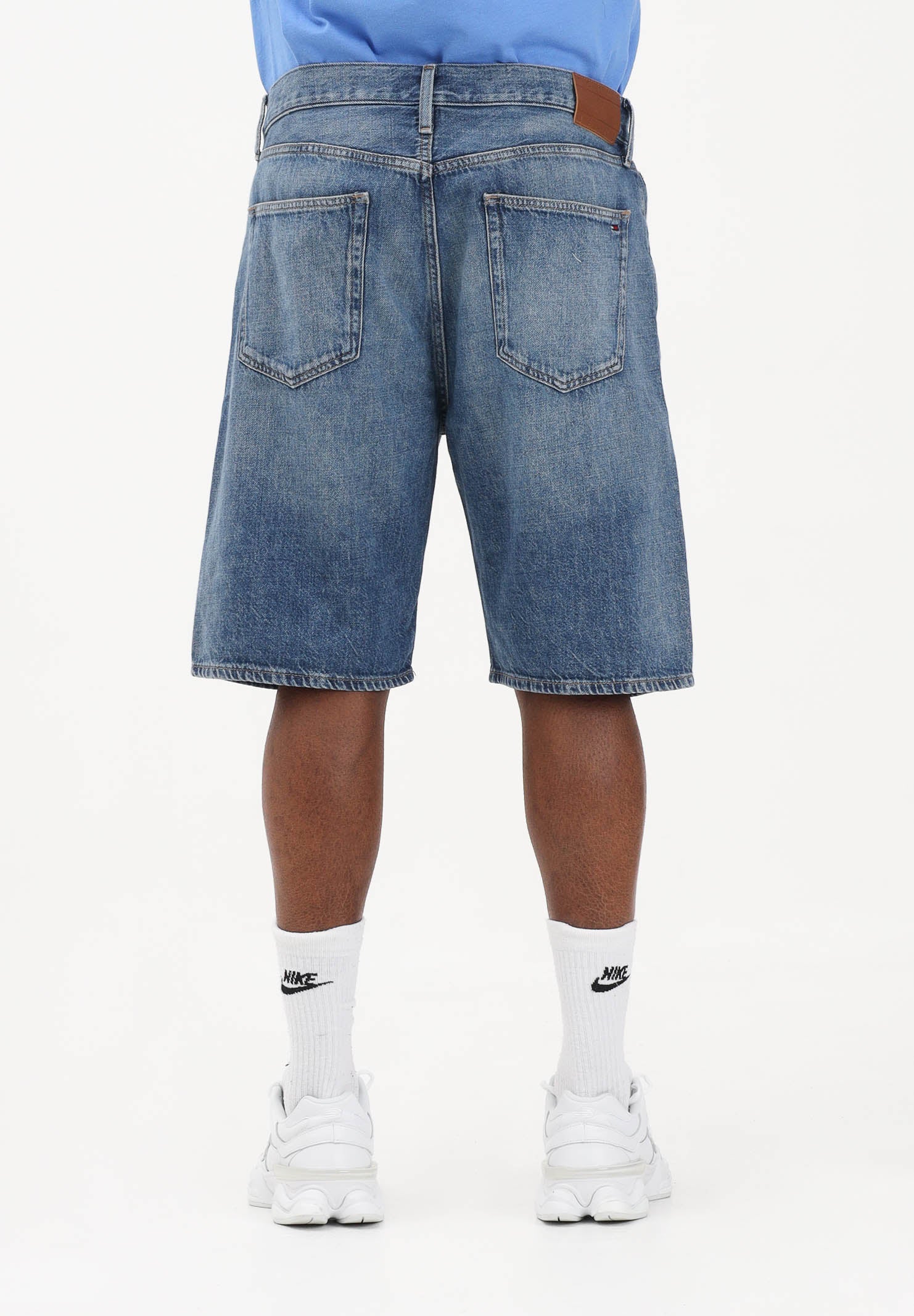 TOMMY JEANS Shorts in denim medio da uomo DM0DM22991 1BK TOMMY JEANS 