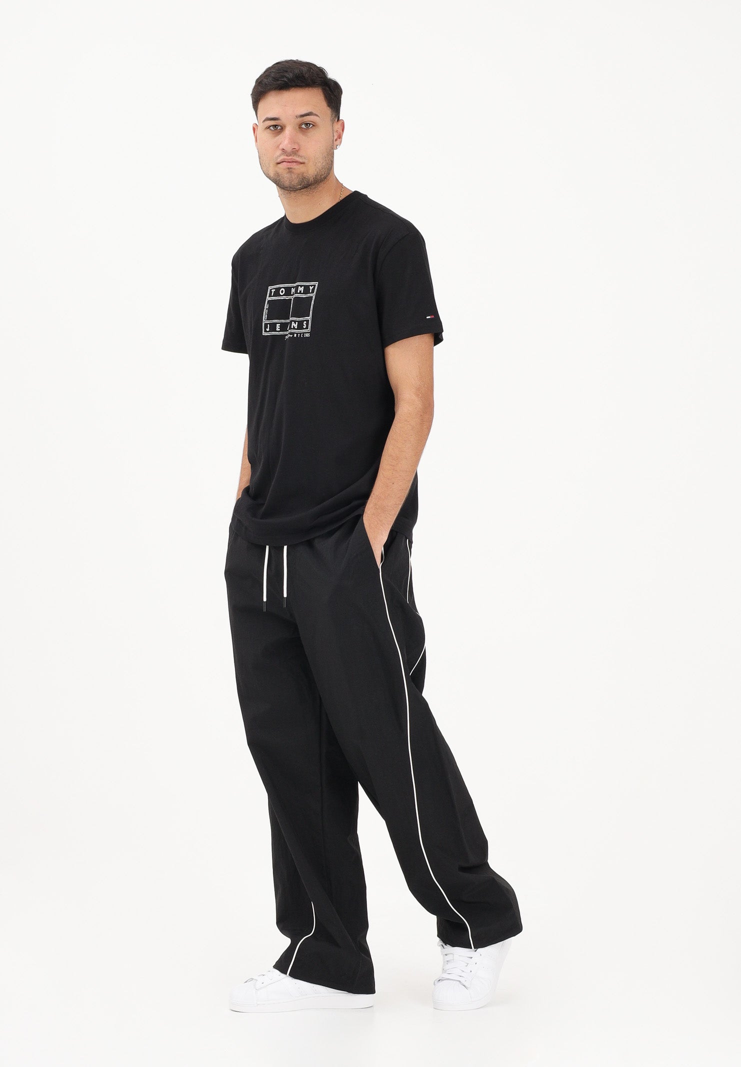 TOMMY JEANS Pantalone sportivo Theo nero da uomo DM0DM23111 BDS TOMMY JEANS 