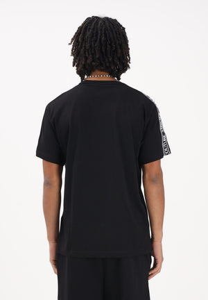 VERSACE JEANS COUTURE T-shirt a manica corta nera da uomo con inserti logati 80GAHT16CJ00T 899 VERSACE JEANS COUTURE 