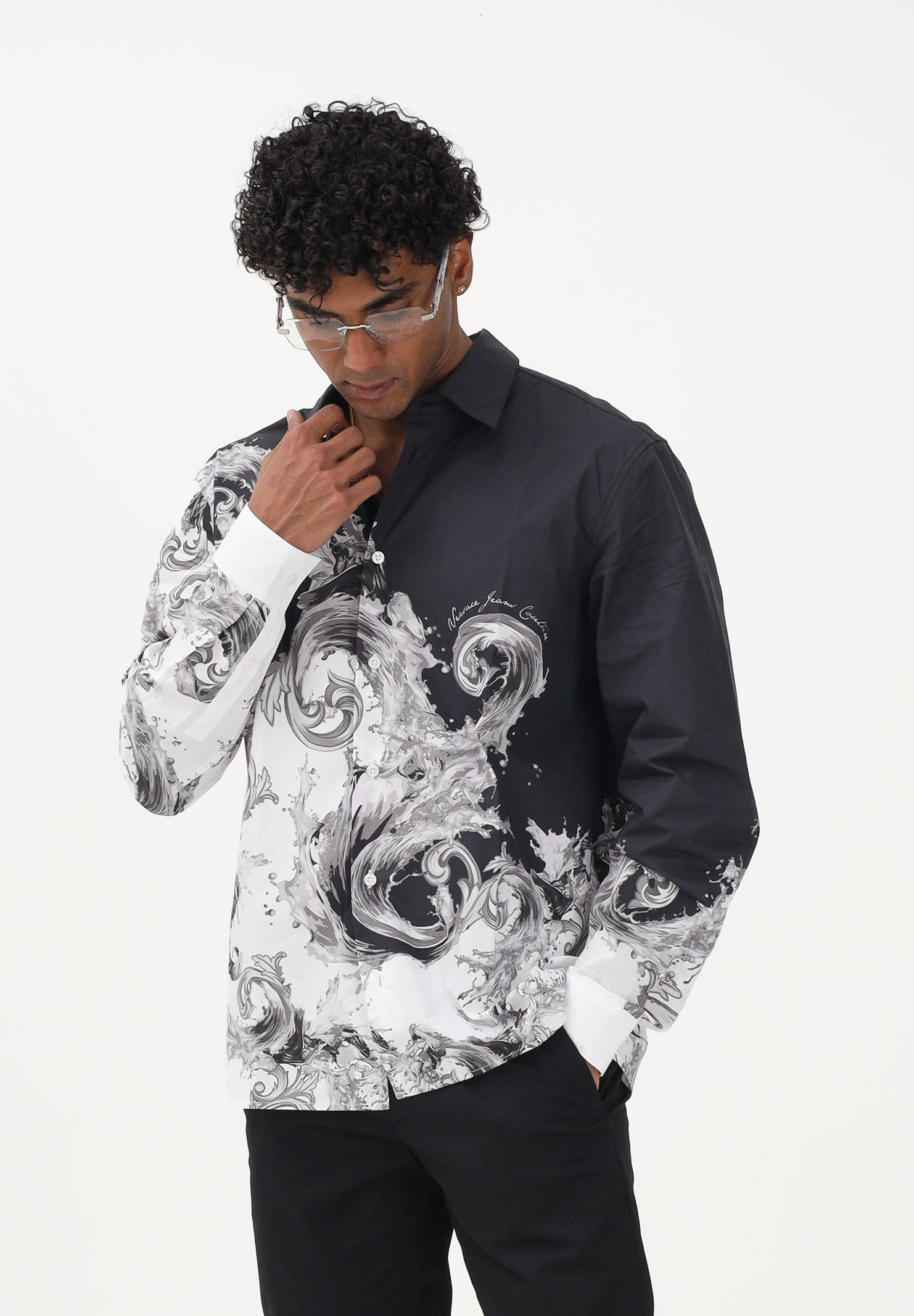 VERSACE JEANS COUTURE Camicia a manica lunga nera da uomo con stampa "Wave Couture" 80GAL2RBNS784 V22 VERSACE JEANS COUTURE 