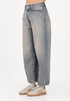 VICOLO Jeans Laila in denim chiaro sabbiato da donna DAB5081 DEBL VICOLO 