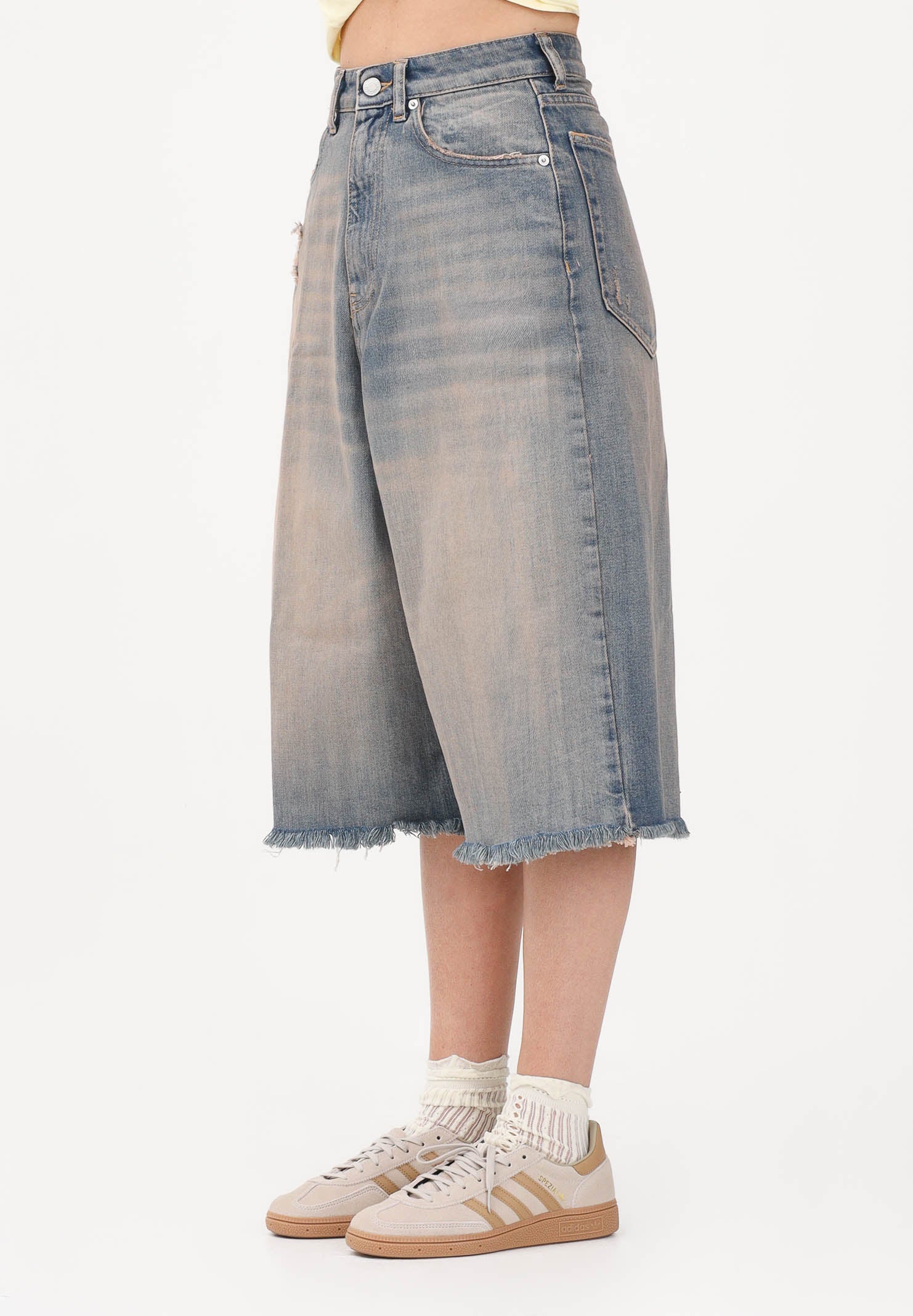 VICOLO Bermuda Carola in denim sabbiato da donna DAB5082 ADE VICOLO 