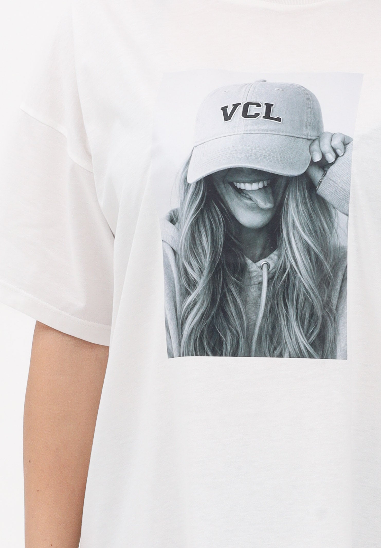 VICOLO T-shirt a manica corta bianca da donna con stampa RAB0495 02 VICOLO 