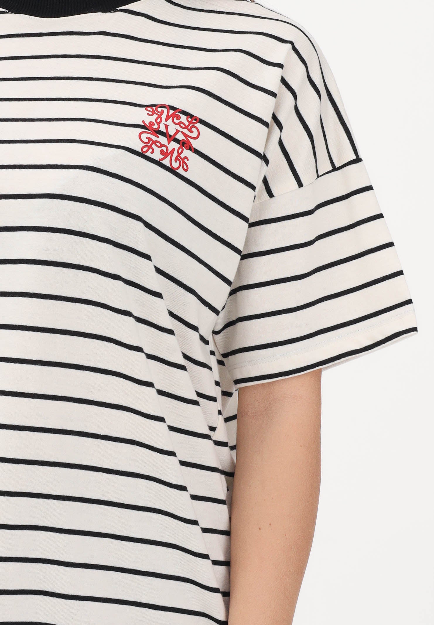 VICOLO T-shirt a manica corta panna e nera da donna con motivo a righe e ricamo RAB0554 NANE VICOLO 