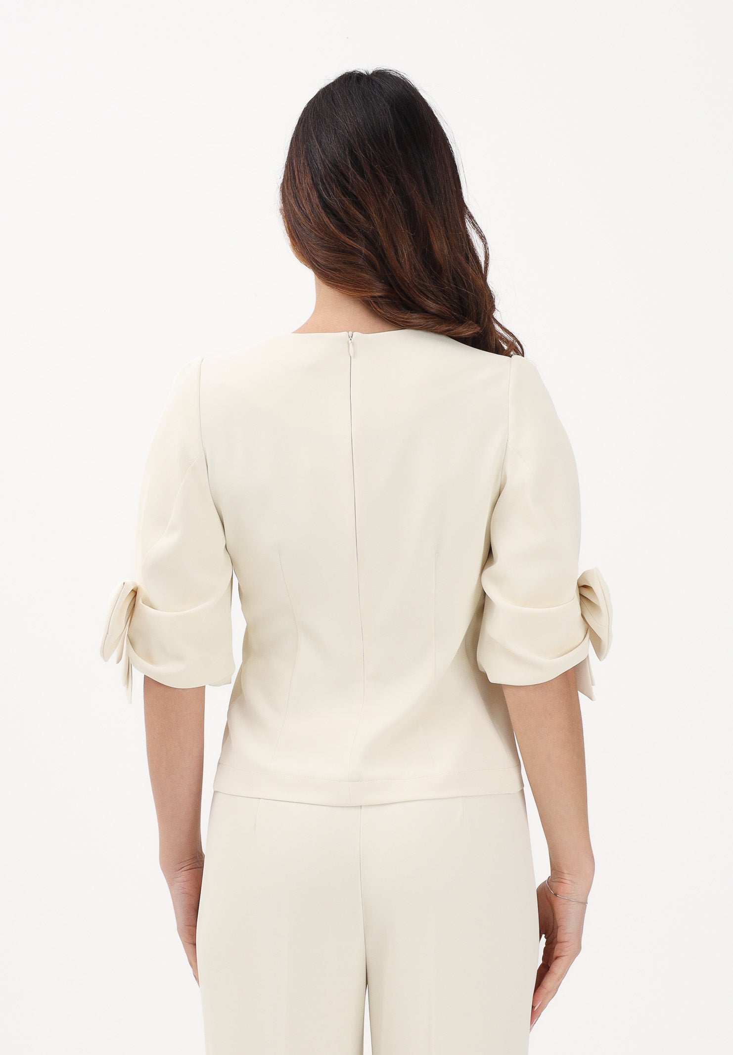 VICOLO Blusa burro da donna con fiocco applicato TAB0245 ABU04 VICOLO 