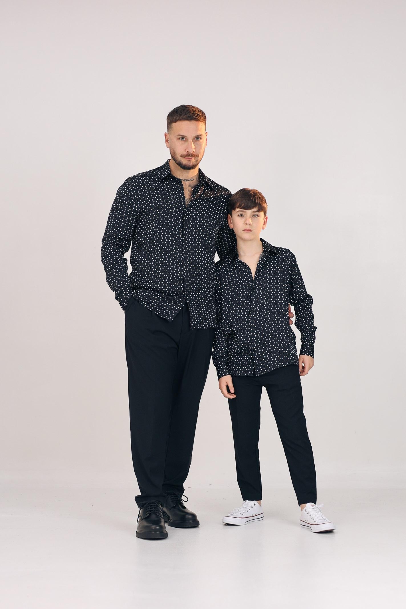 I'M BRIAN Camicia a manica lunga nera da bambino con stampa geometrica CA3305J 0028 I'M BRIAN 
