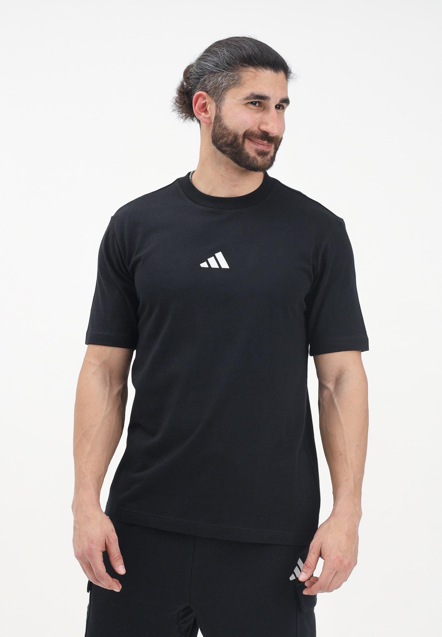 ADIDAS PERFORMANCE T-shirt a manica corta Essentials Small Logo Single Jersey nera da uomo JE9024 . ADIDAS PERFORMANCE 