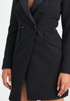 ELISABETTA FRANCHI Abito corto nero da donna con dettagli smoking AB80356E2 110 ELISABETTA FRANCHI 