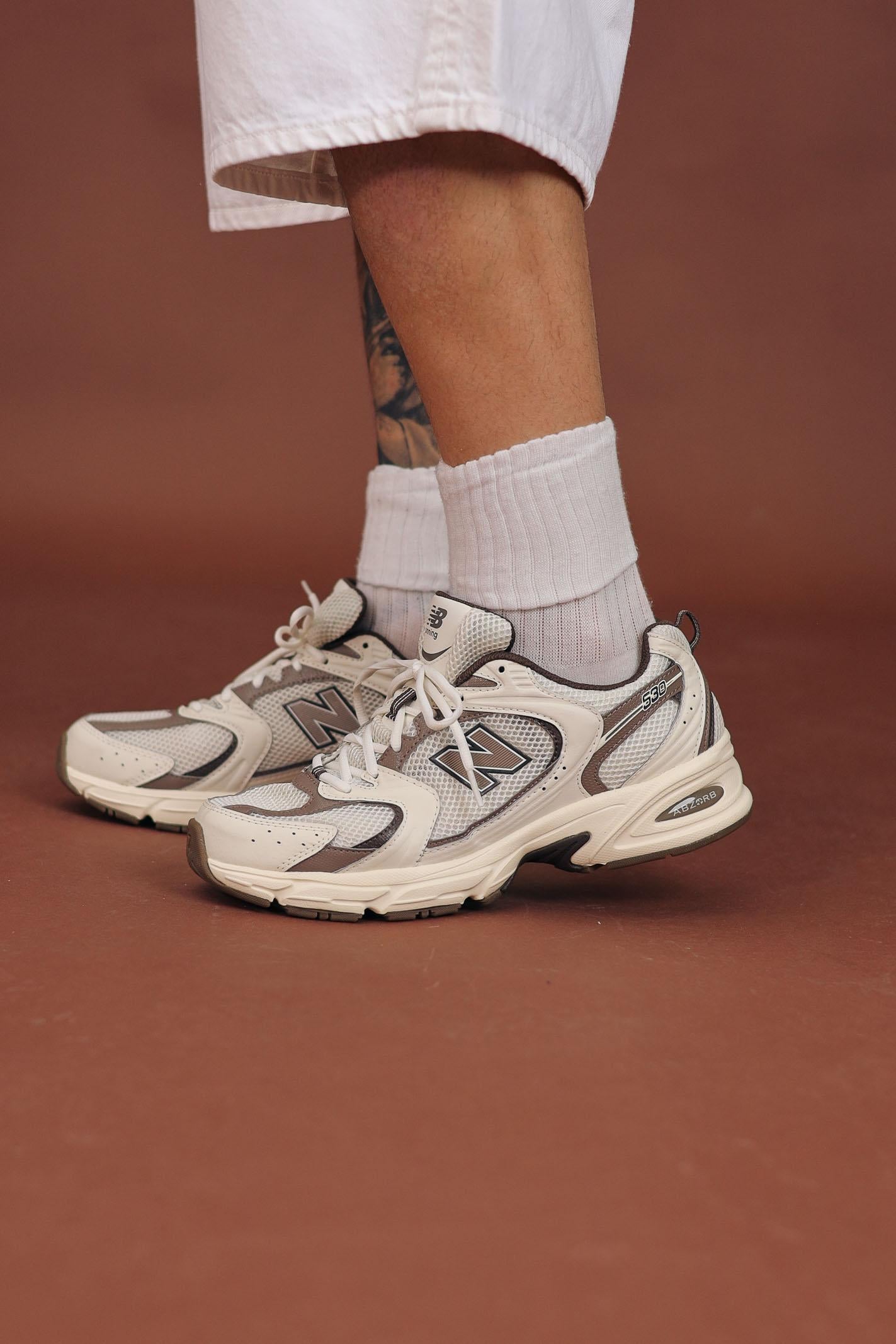 NEW BALANCE Sneakers 530 panna e marroni da uomo MR530ASM  NEW BALANCE 