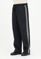 EA7 Pantalone sportivo nero da uomo con bande logate 7M000960AF17160 UC001 EA7 