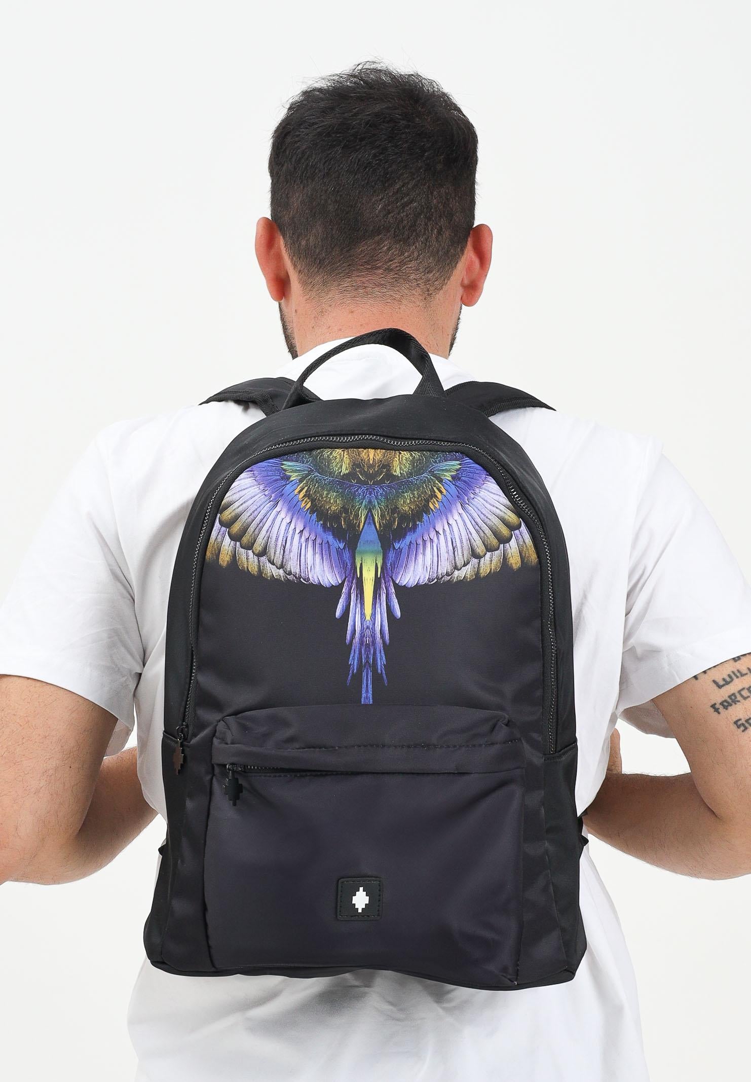 MARCELO BURLON COUNTY OF MILAN Zaino nero per uomo e donna con stampa COMAF250109  MARCELO BURLON COUNTY OF MILAN 