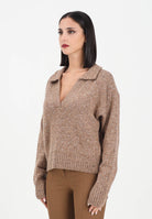 PINKO Maglioncino con scollo a V beige da donna realizzato in morbido tessuto con strass 105684A2U4 C3Z PINKO 