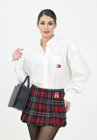 TOMMY JEANS Camicia a manica lunga bianca da donna dal taglio over DW0DW19357 YBL TOMMY JEANS 