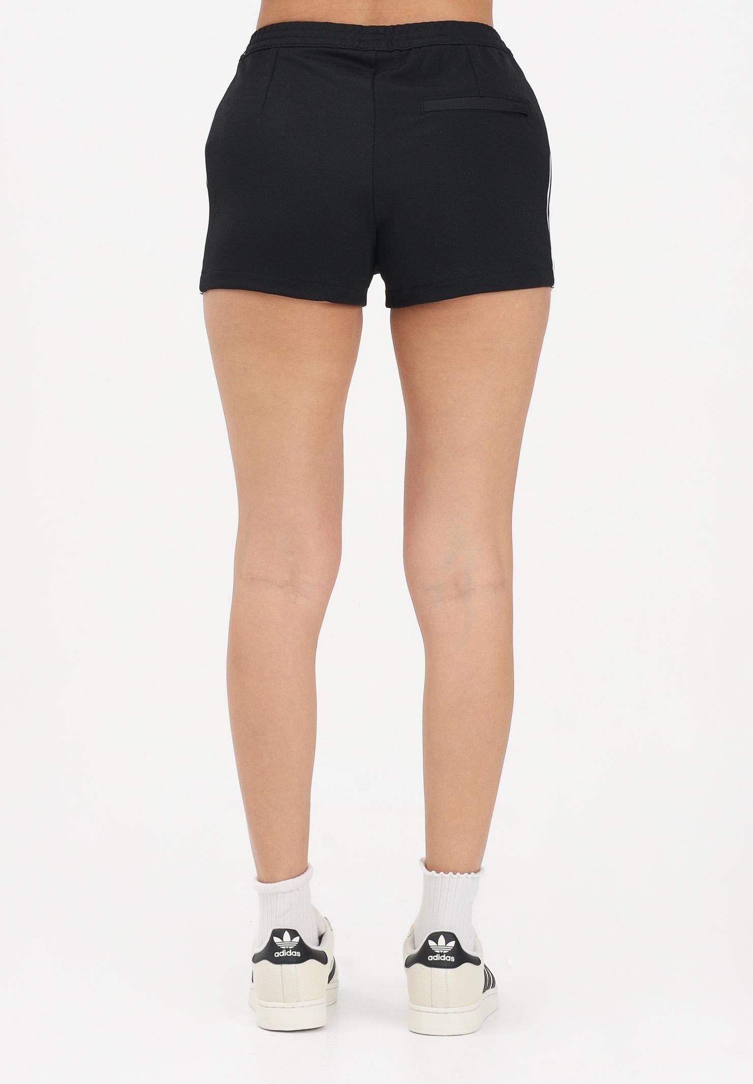 ADIDAS ORIGINALS Shorts CLASSIC nero da donna KD7971 . ADIDAS ORIGINALS 