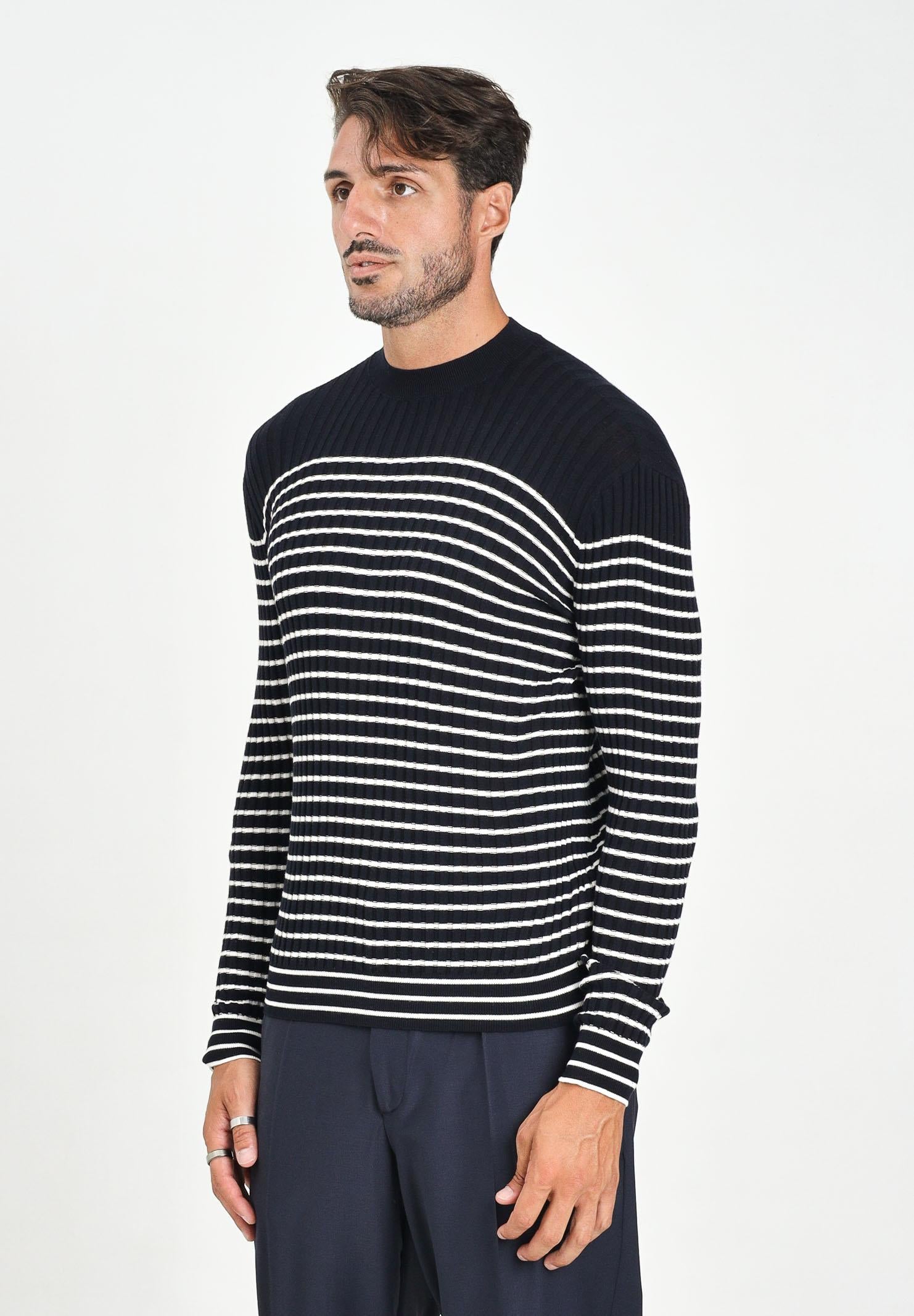 ARMANI EXCHANGE Maglioncino girocollo blu da uomo con motivo a righe XM001876AF11960 FB056 ARMANI EXCHANGE 