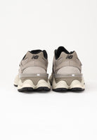 NEW BALANCE Sneakers 9060 beige per uomo e donna U9060ORD  NEW BALANCE 
