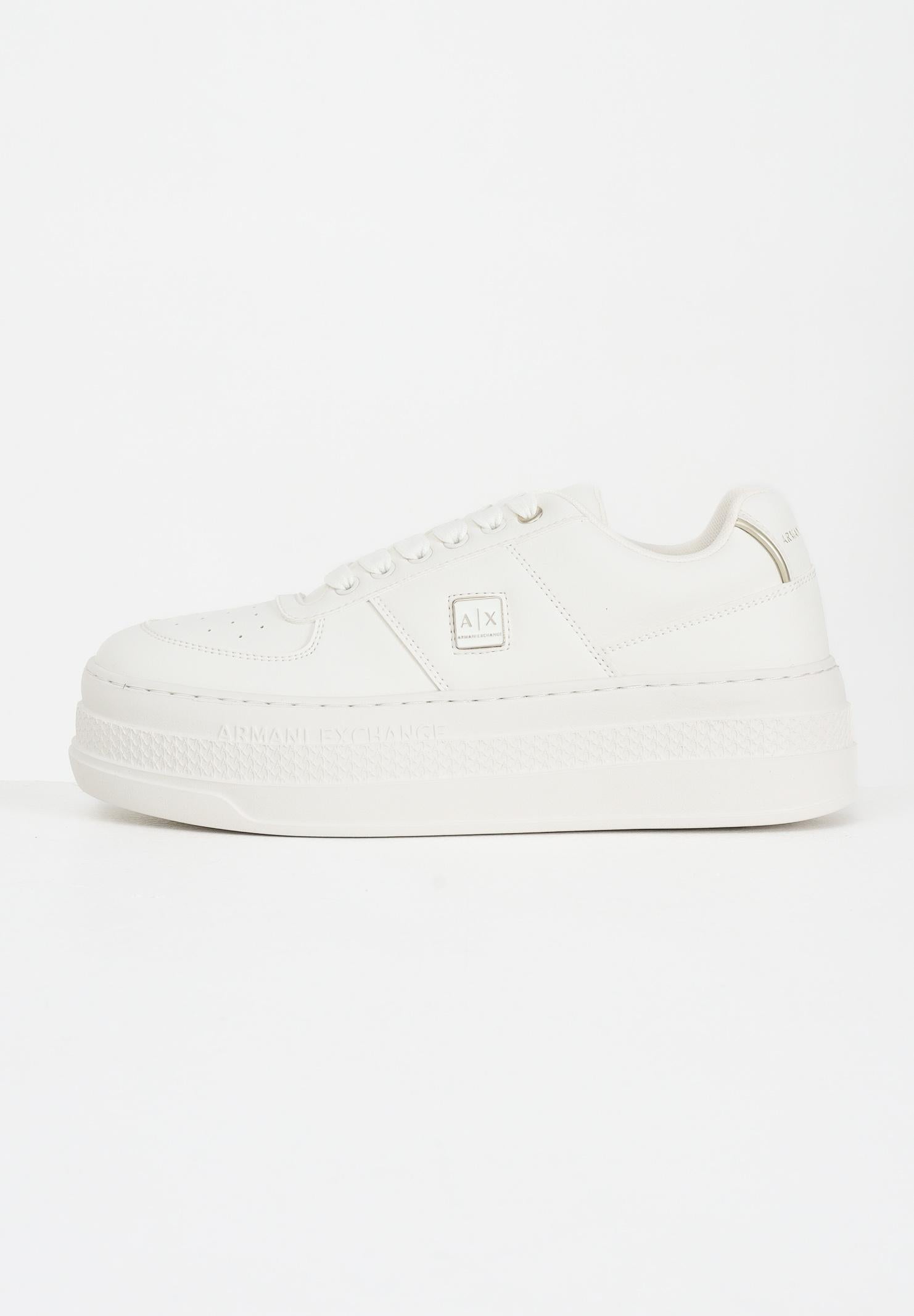 ARMANI EXCHANGE Sneakers panna da donna con logo XW001631AF17351 MZ128 ARMANI EXCHANGE 