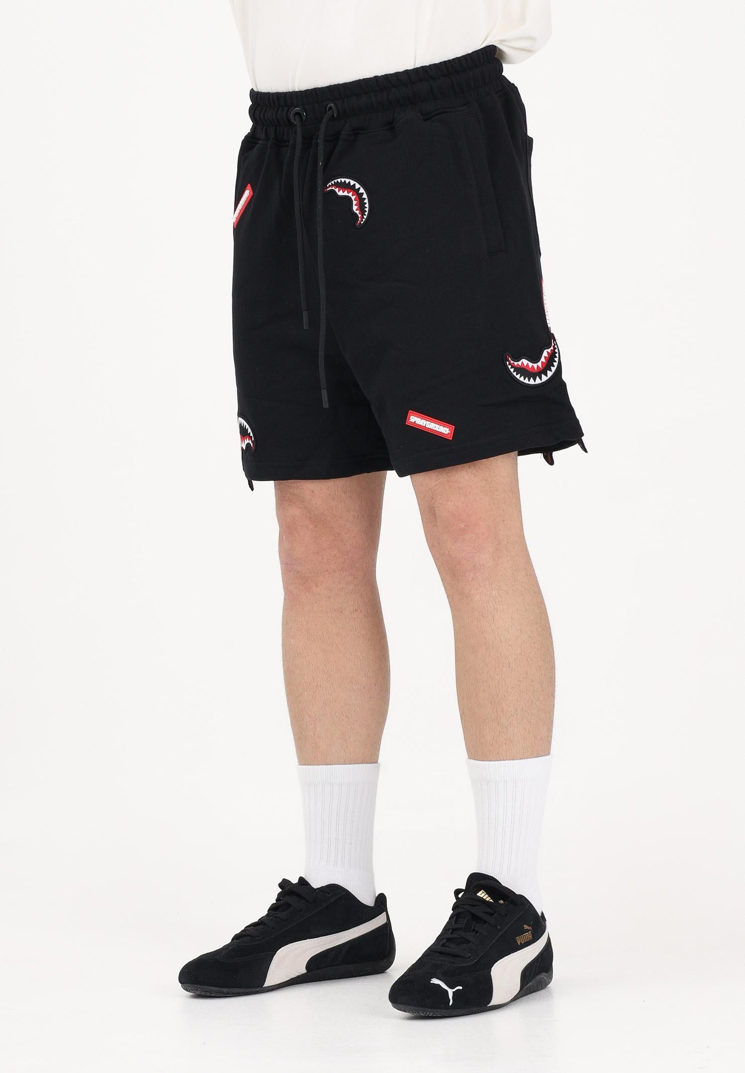 SPRAYGROUND Shorts sportivo nero da uomo con patch SP847EBLK . SPRAYGROUND 