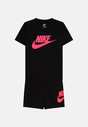 Completino CLUB TEE nero da bambina con stampa logo fluo 86L596 A1U NIKE 