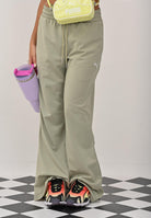 PUMA Pantalone sportivo Wardrobe Essentials verde da donna 632045 82 PUMA 