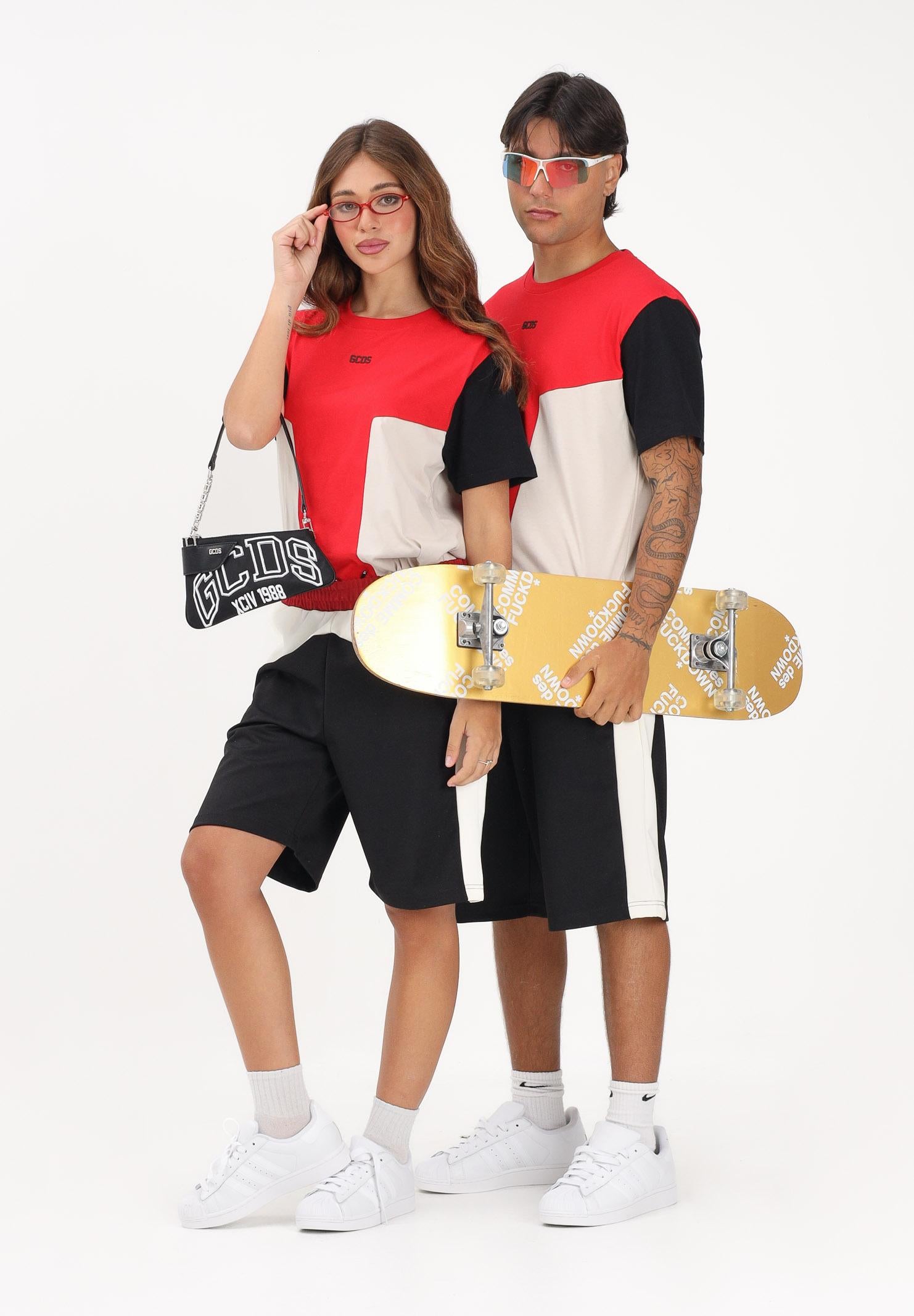 GCDS Shorts sportivo nero per uomo e donna dal design color block C1MEQL215C008 999A GCDS 