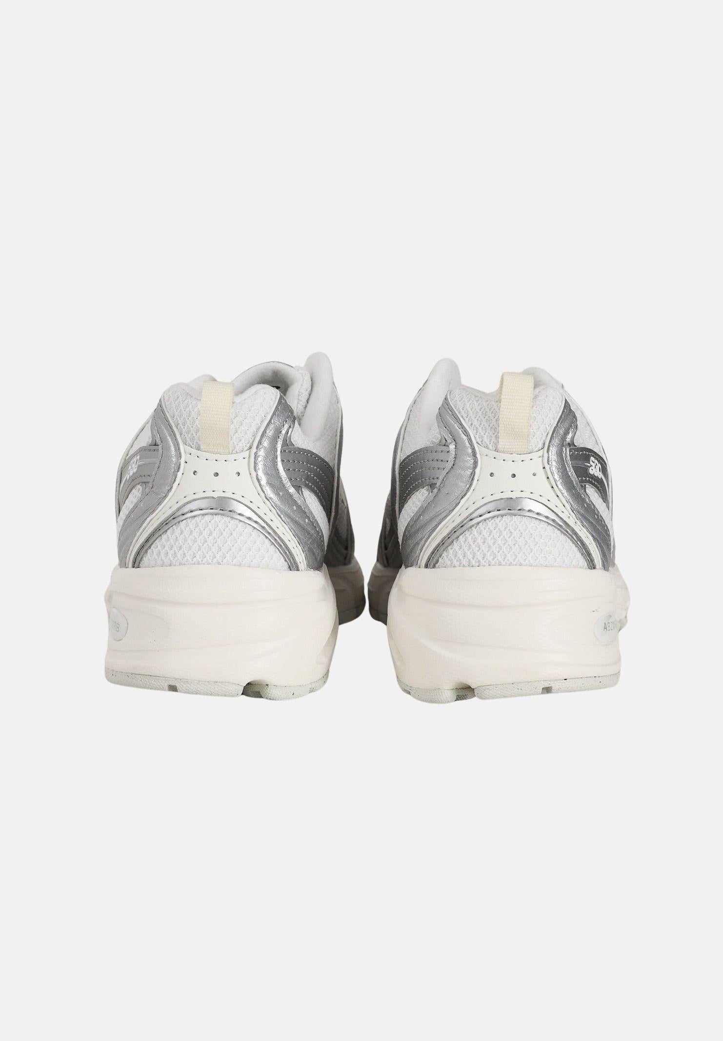 NEW BALANCE Sneakers 530 bianca e argento per uomo e donna U5303IR . NEW BALANCE 