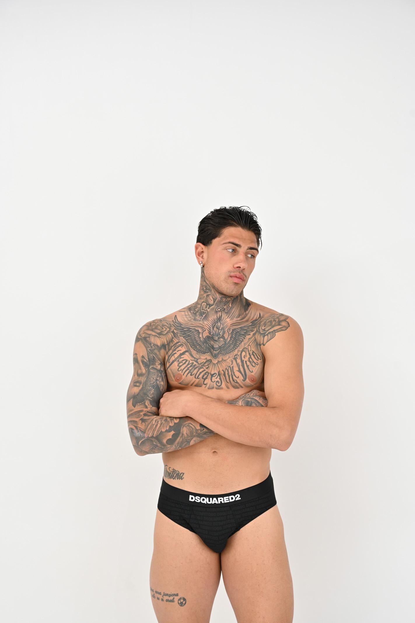 DSQUARED2 Slip nero da uomo con micro-logo D9H136050S 001 DSQUARED2 