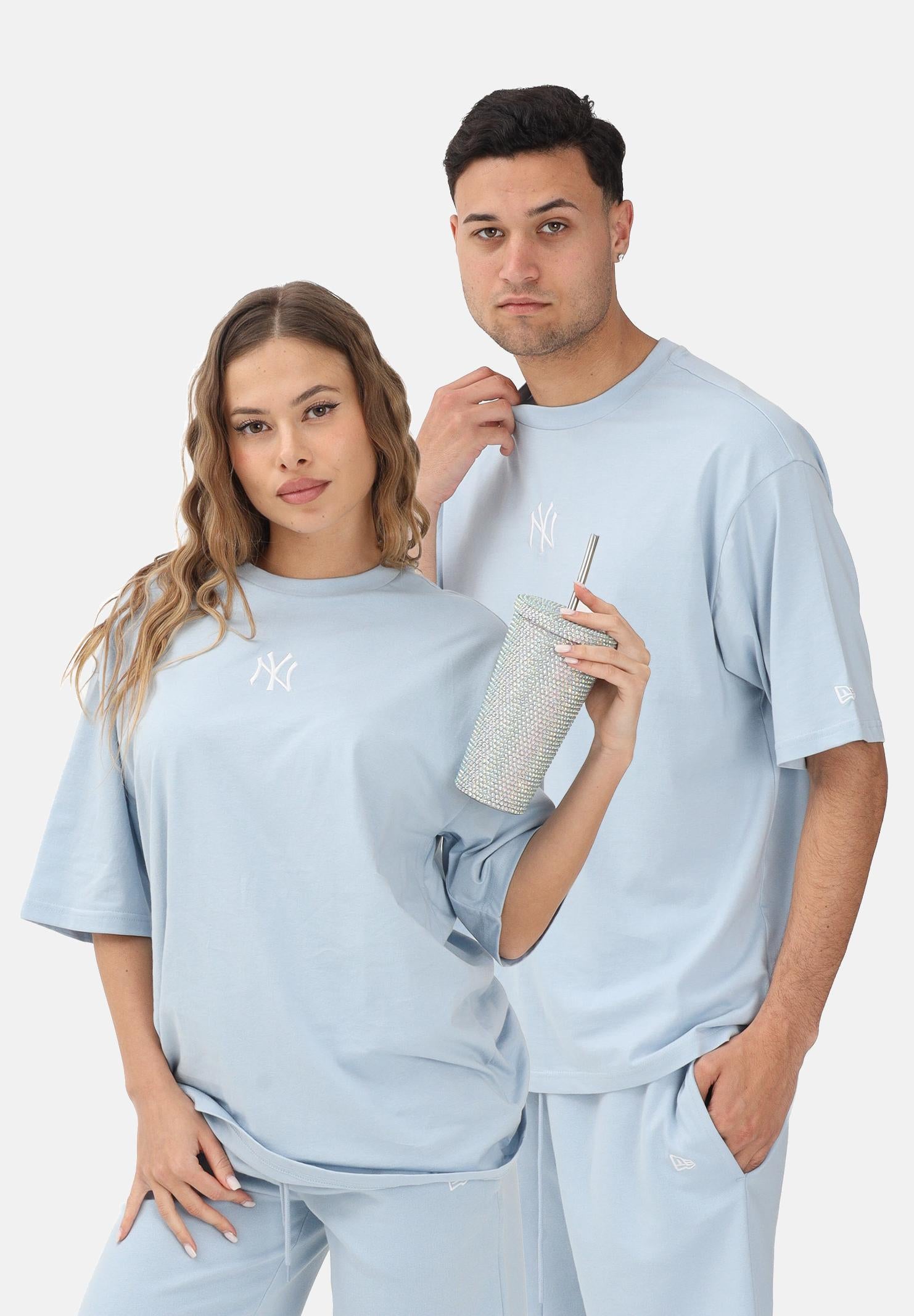 NEW ERA T-shirt a manica corta MLB League Essential Midi New York Yankees celeste per uomo e donna 60771500 . NEW ERA 