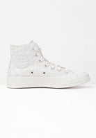 CONVERSE Sneakers Chuck 70 Crocheted Satin panna da donna A15081C . CONVERSE 