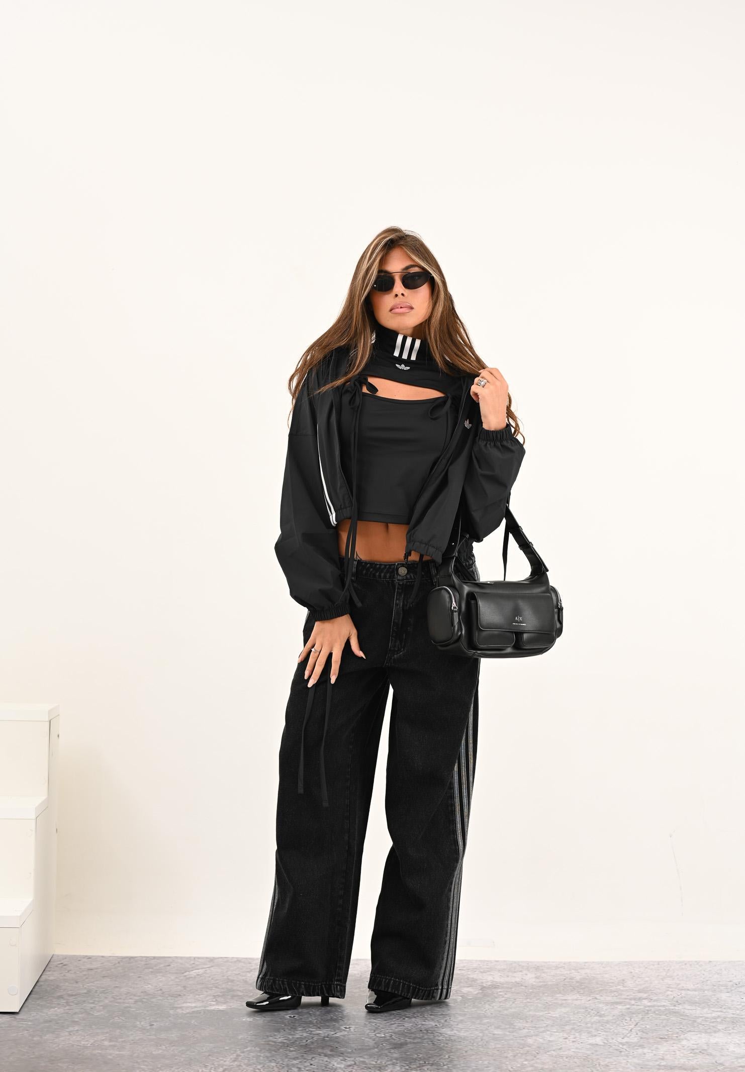 ADIDAS ORIGINALS Giacca a vento Ribbon Off Placed 3 Stripes nera da donna JX2698  ADIDAS ORIGINALS 