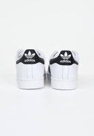 ADIDAS ORIGINALS Sneakers Superstar bianche e nere da uomo IH8659 . ADIDAS ORIGINALS 