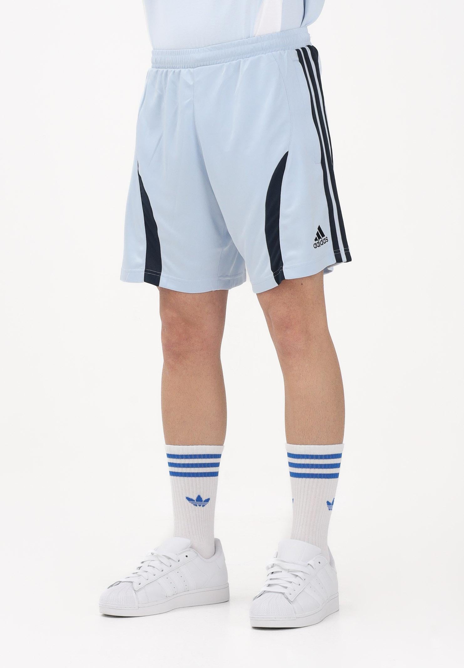 ADIDAS ORIGINALS Shorts sportivo TEAMGEIST ADICOLOR celeste da uomo KD5869 . ADIDAS ORIGINALS 