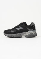 NEW BALANCE Sneakers 9060 nere per uomo e donna GC9060BK . NEW BALANCE 