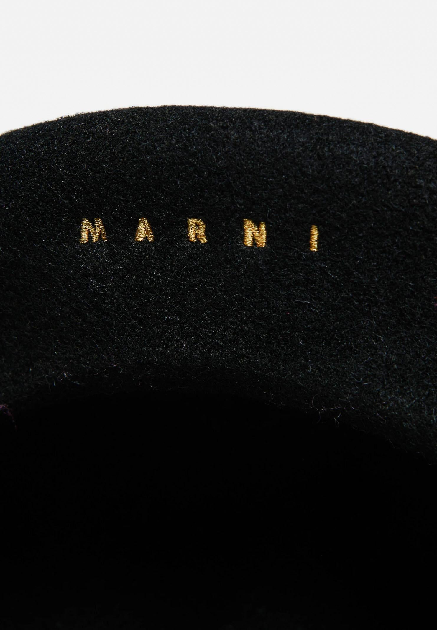 MARNI Basco nero da donna in misto lana con logo M01641M00W0 0M900 MARNI 