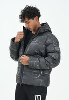 EA7 Piumino nero da uomo con stampa logo all-over 7M000697AF15969 UC001 EA7 