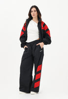 ADIDAS ORIGINALS Pantalone sportivo Blocked Washed nero e rosso da donna KE5037 . ADIDAS ORIGINALS 