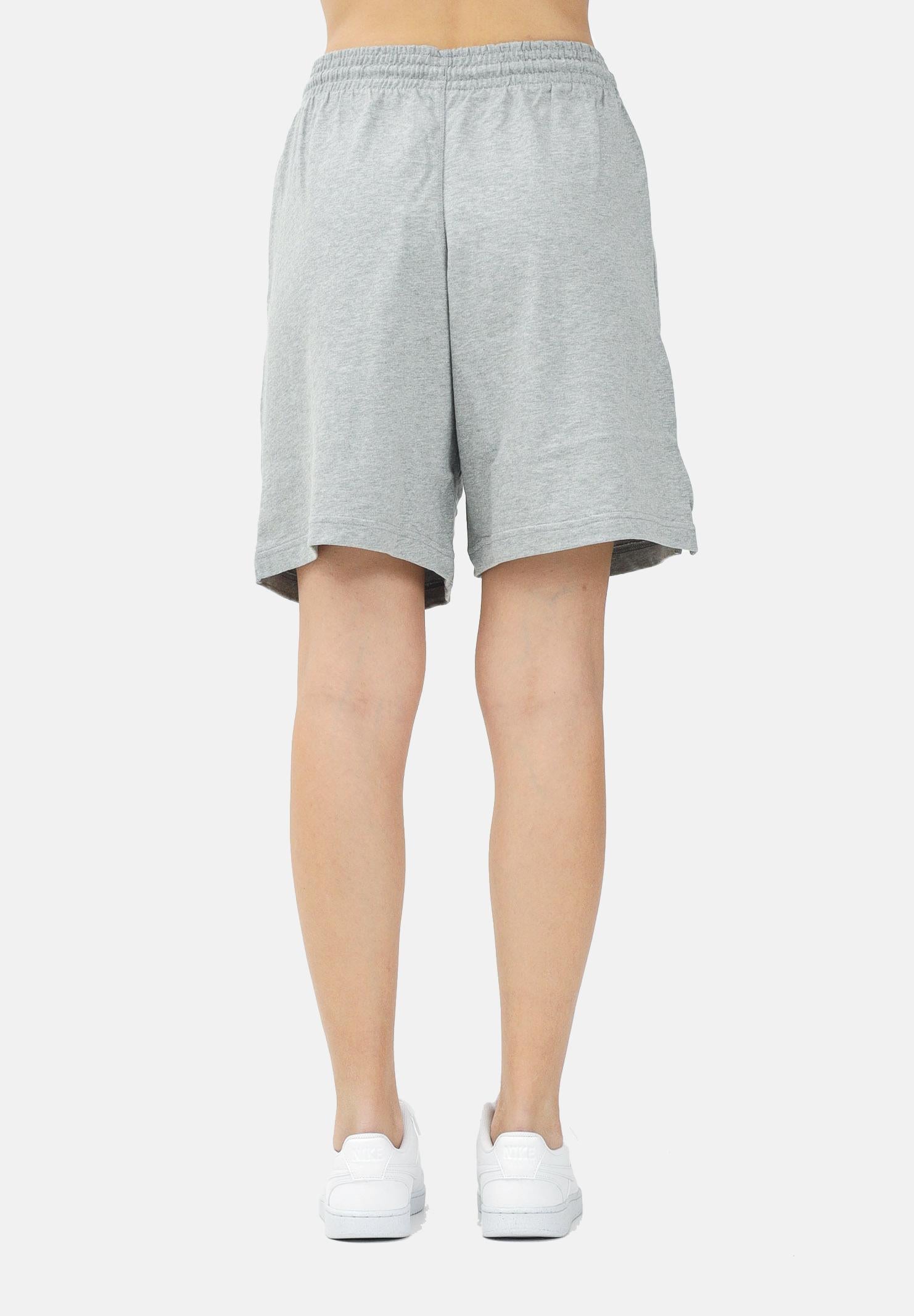 NIKE Shorts sportivo grigio per uomo e donna con ricamo logo FQ4359 063 NIKE 