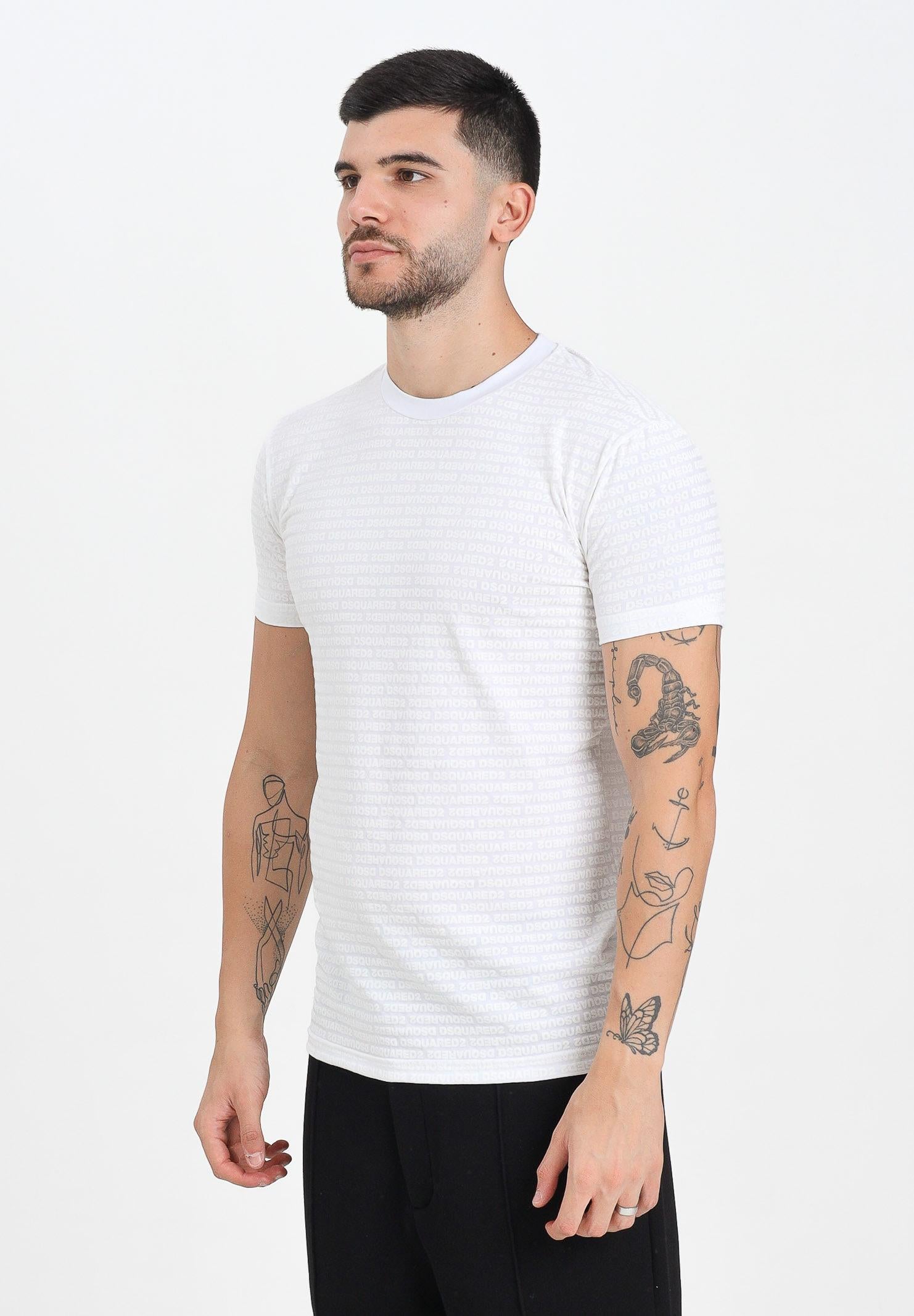 DSQUARED2 T-shirt a manica corta bianca da uomo con logo all--over D9H136200T 110 DSQUARED2 