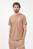 THE NORTH FACE T-shirt a manica corta Simple Dome marrone da uomo NF0A87NG6IH1 . THE NORTH FACE 