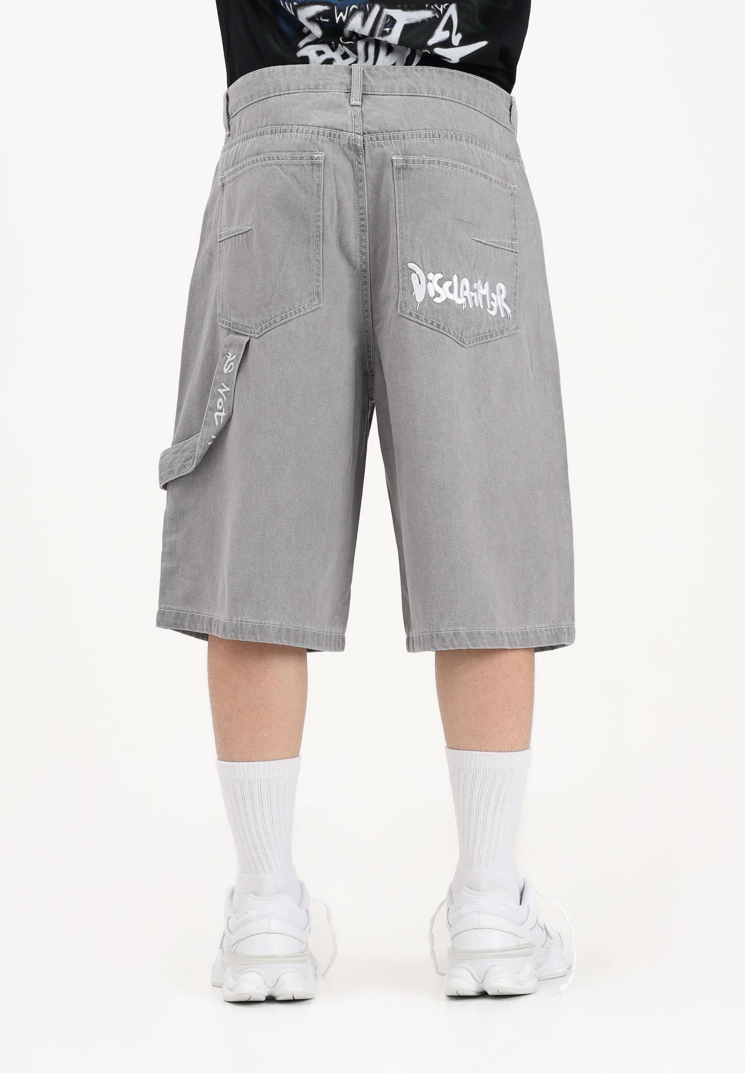 DISCLAIMER Shorts in denim grigio da uomo con dettagli carpenter e stampa sul retro 26EDS55441 NE DISCLAIMER 