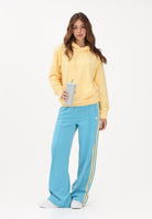 ADIDAS ORIGINALS Pantalone sportivo FIREBIRD azzurro e giallo da donna KT4628 . ADIDAS ORIGINALS 