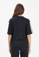 ADIDAS PERFORMANCE T-shirt a manica corta Essentials 3-Stripes Boyfriend nera da donna JC5960 . ADIDAS PERFORMANCE 