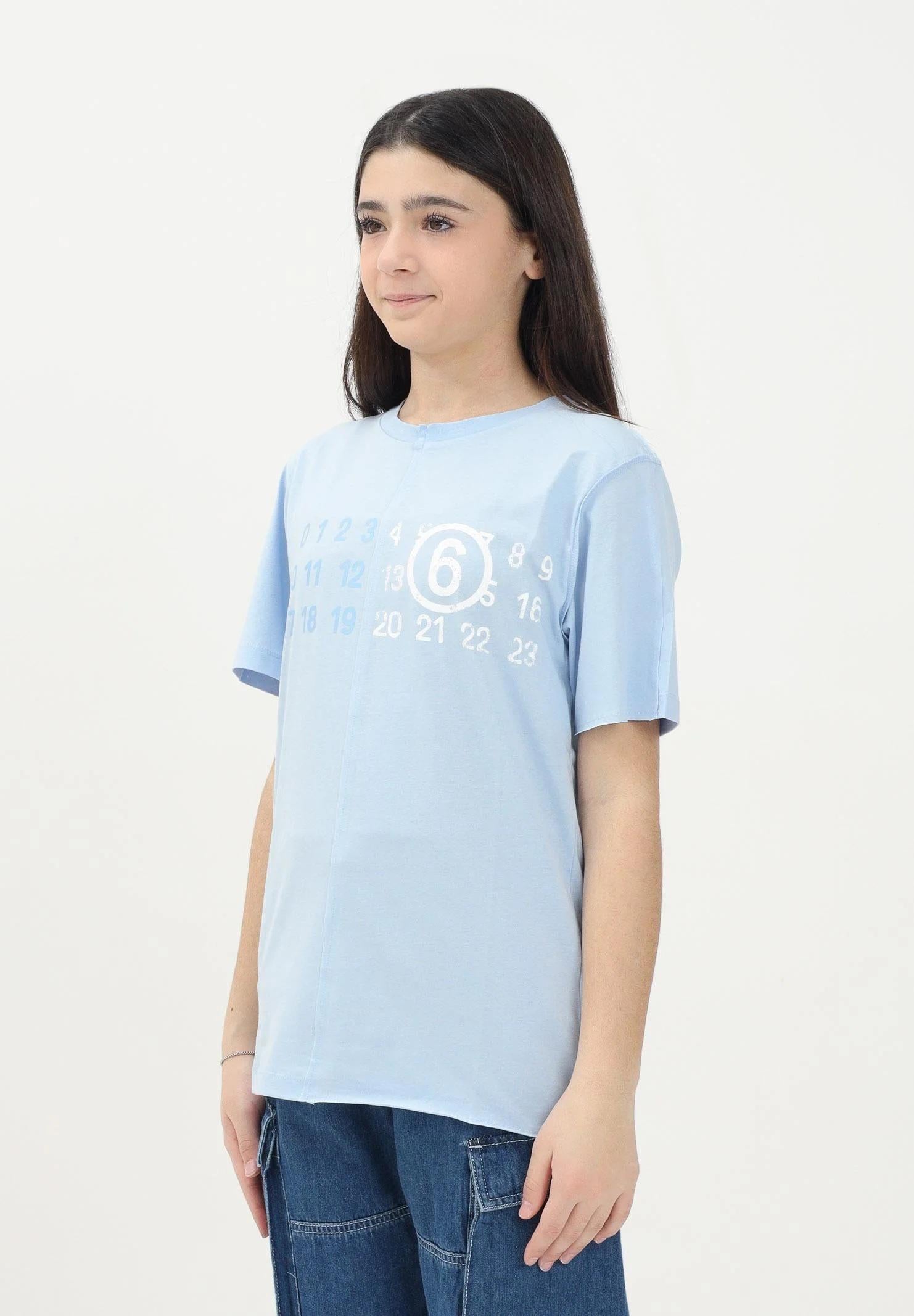 MAISON MARGIELA T-shirt a manica corta azzurra per donna, ragazzi e bambini con grafica "Stamp Numbers" M60775MM04I M6807 MAISON MARGIELA 