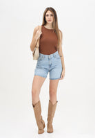 LEVI'S® Shorts High Rise Baggy in denim chiaro da donna A9311-0000 . LEVI'S® 