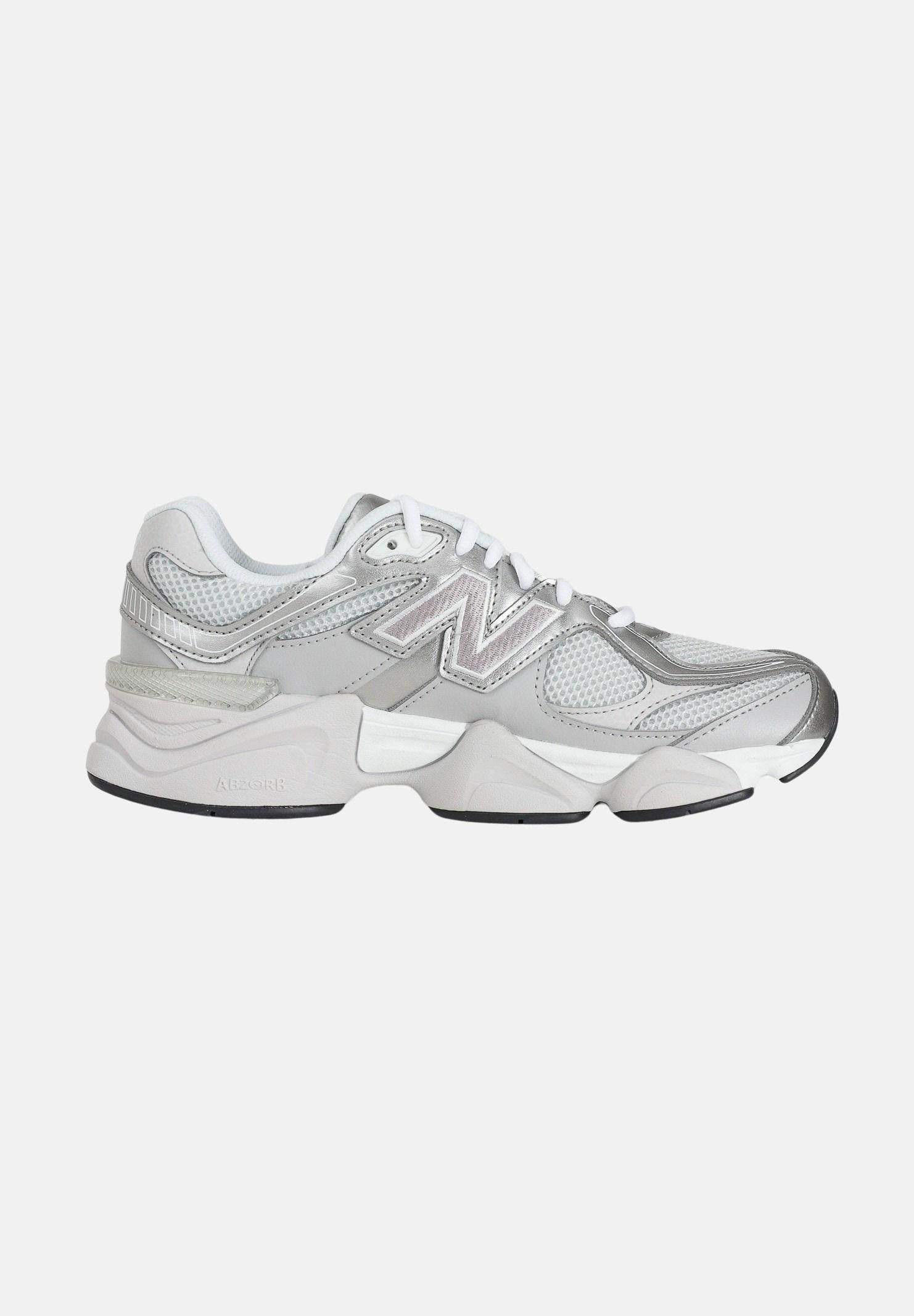 NEW BALANCE Sneakers 9060 Lace argento per uomo e donna G90602LB . NEW BALANCE 