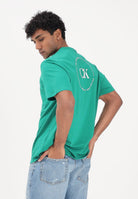 CALVIN KLEIN JEANS T-shirt a manica corta verde da uomo con stampa sul retro LV04RF801G L4G CALVIN KLEIN JEANS 
