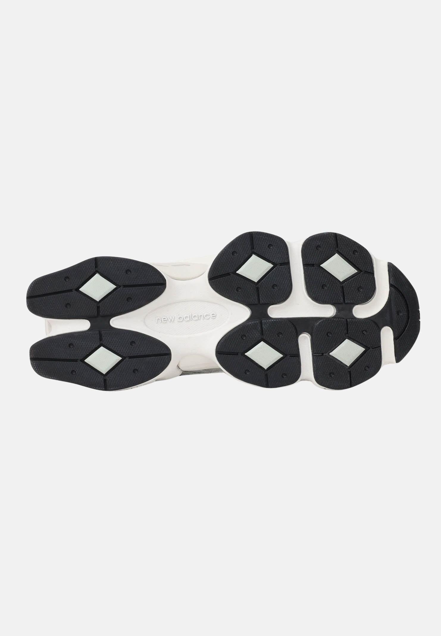 NEW BALANCE Sneakers 9060 grigio ghiaccio per uomo e donna U90602FM . NEW BALANCE 